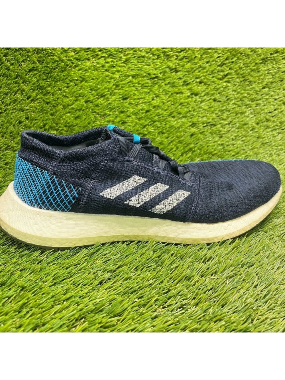 Adidas PureBoost Go Mens Size 9.5 Blue Athletic Running Walking Shoes Sneakers